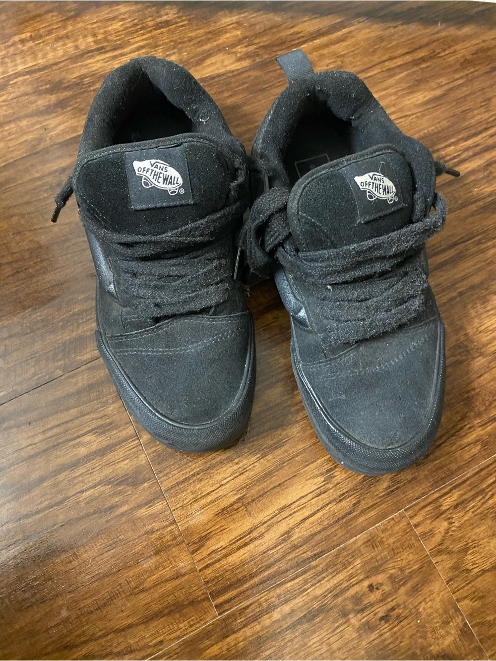 Vans Kids Black Low-Top Suede Skate Sneakers